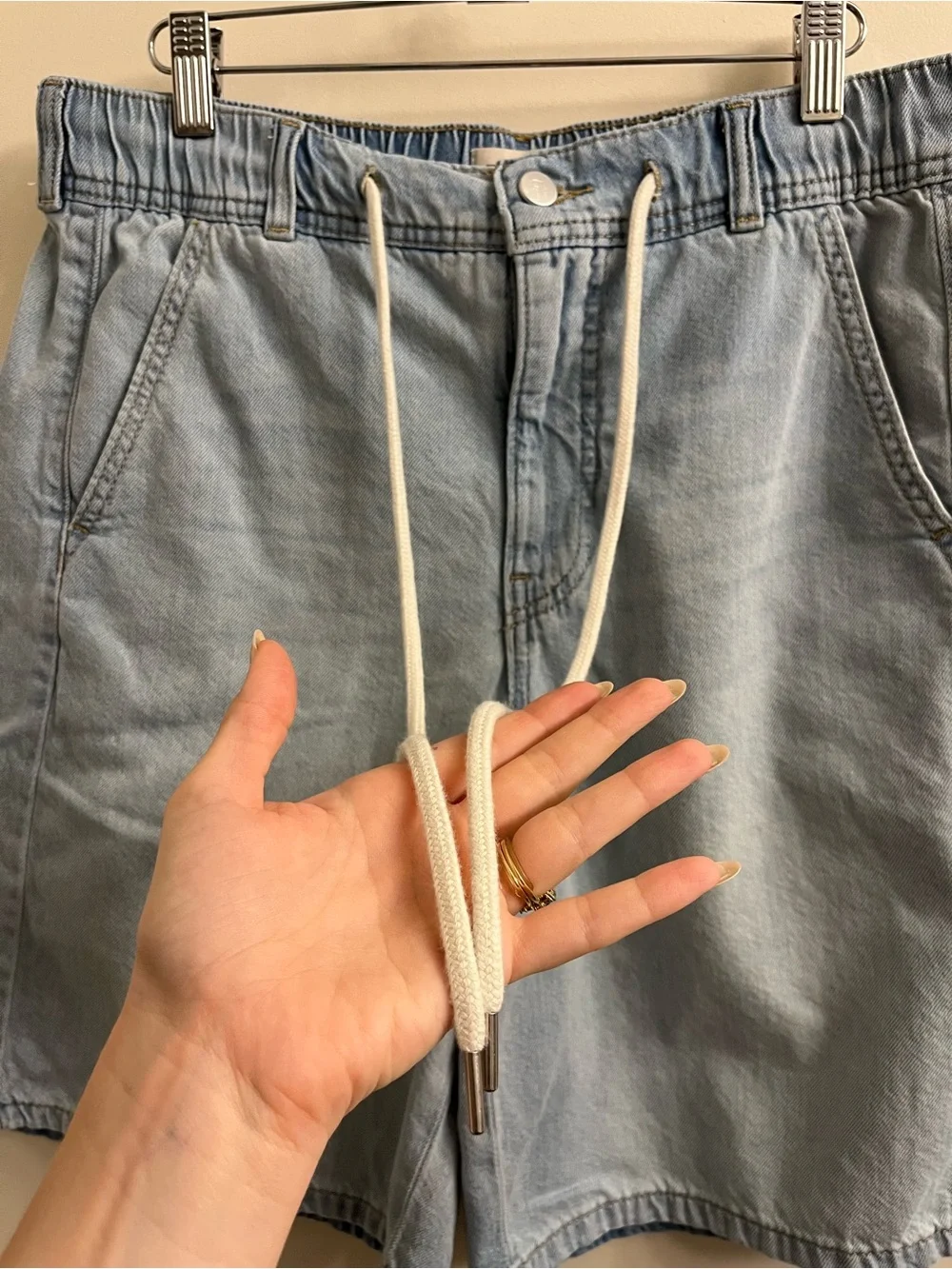 Anthropologie Pilcro Adi Pull-On Long Shorts Size Medium